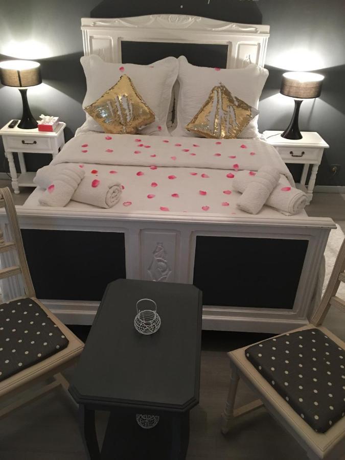 Bienvenue Chez Zina Hotel เวอซูล ภายนอก รูปภาพ
