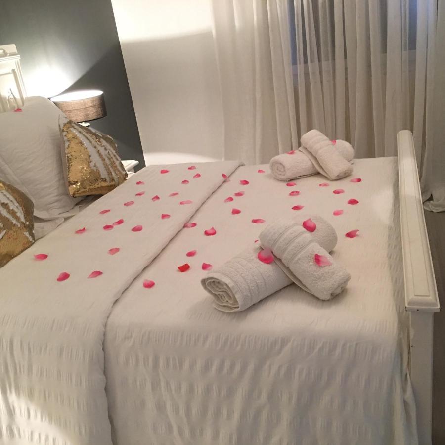 Bienvenue Chez Zina Hotel เวอซูล ภายนอก รูปภาพ
