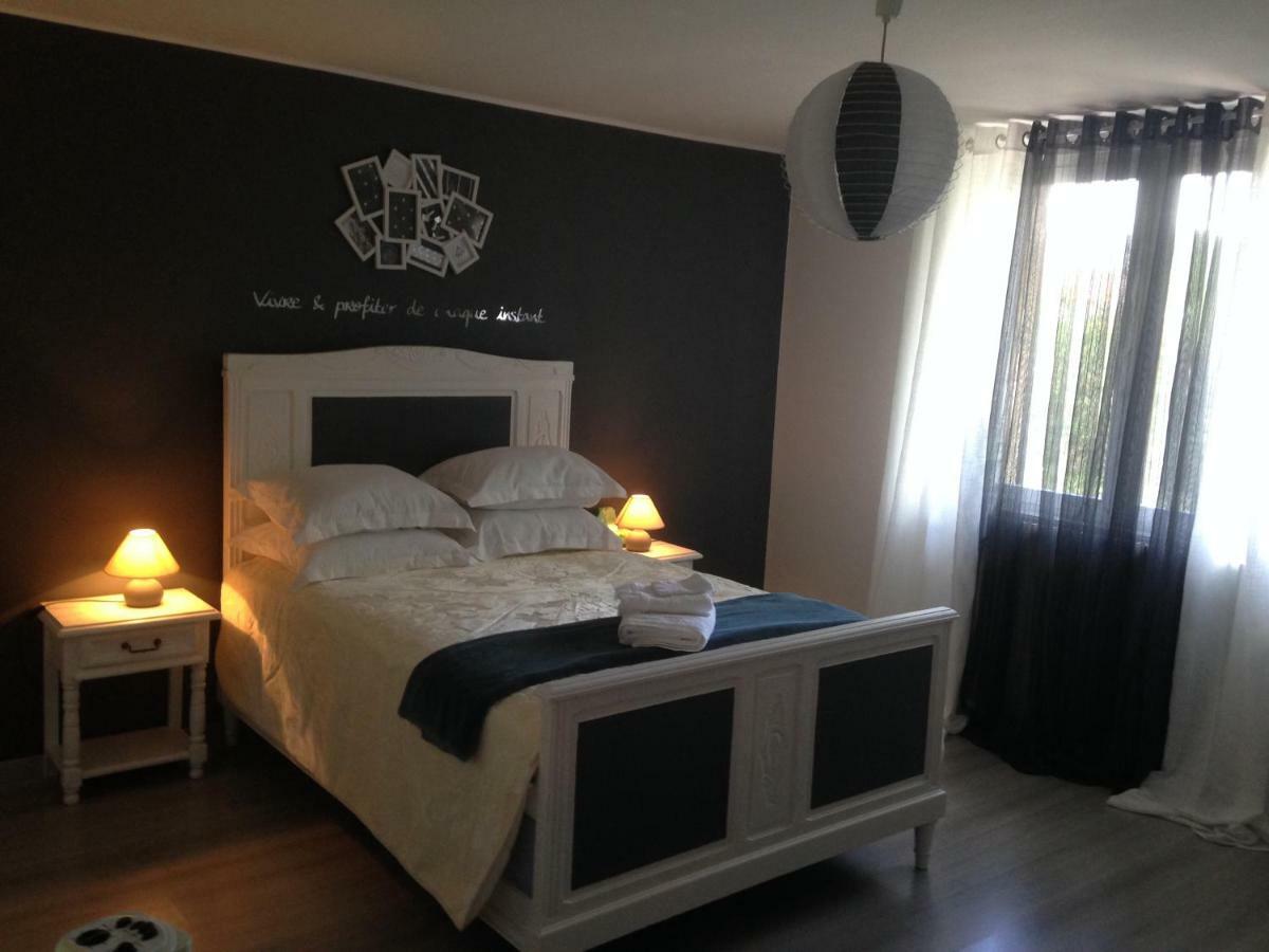 Bienvenue Chez Zina Hotel เวอซูล ภายนอก รูปภาพ