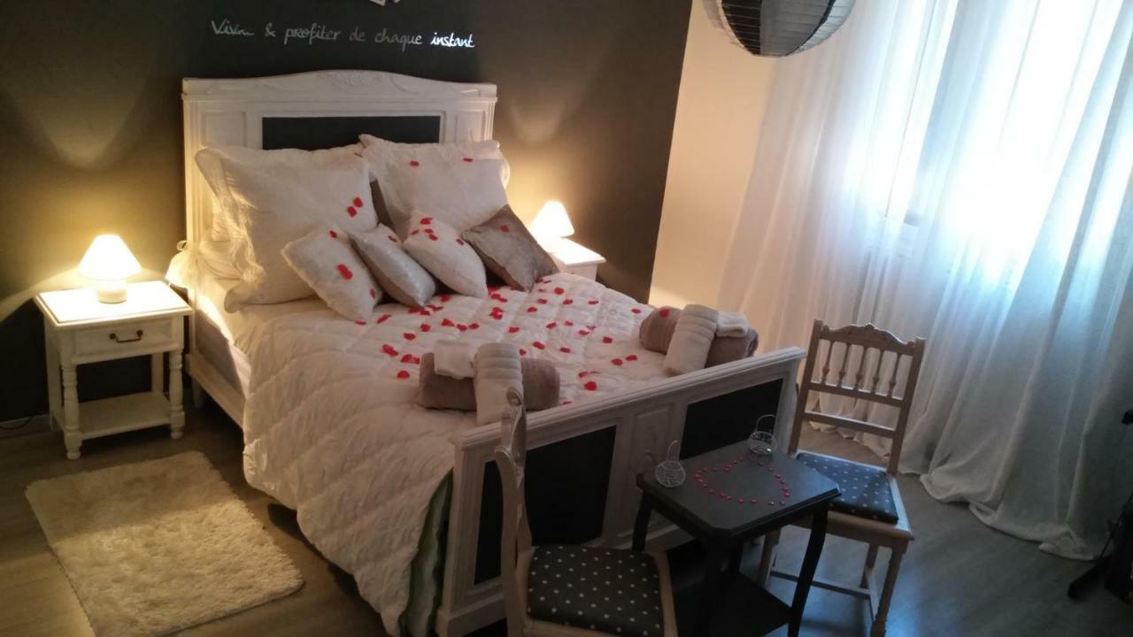 Bienvenue Chez Zina Hotel เวอซูล ภายนอก รูปภาพ